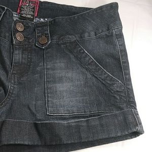 Torrid Ladies Size12 Jean Shorts